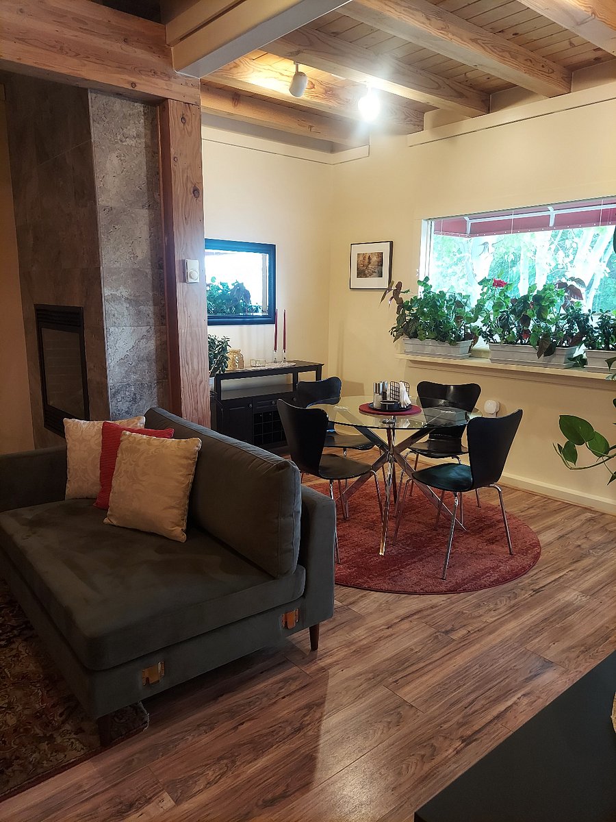 Furnished Finder property 1002398_1 photo 38