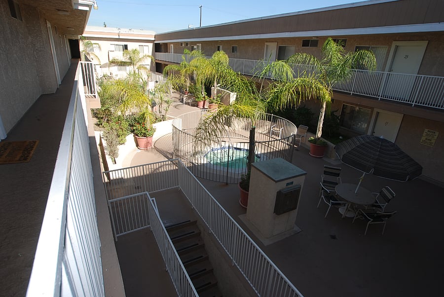 Furnished Finder property 1002405_1 photo 7