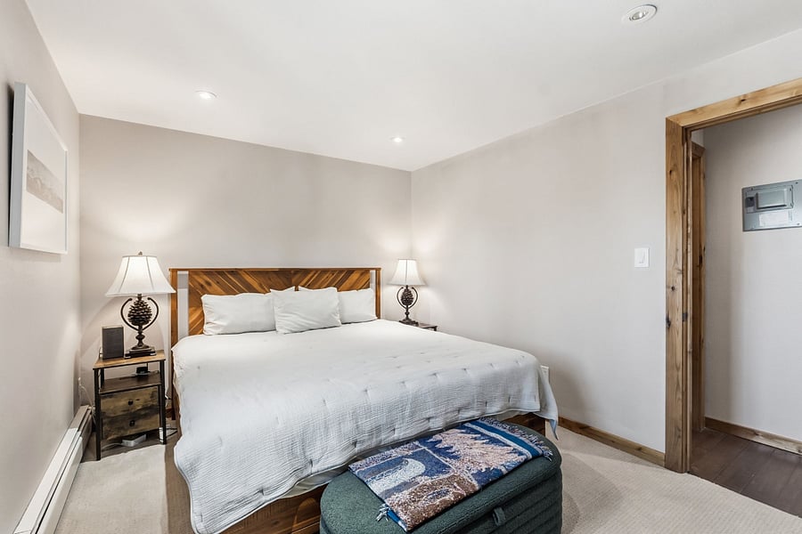 Furnished Finder property 1002407_1 photo 14