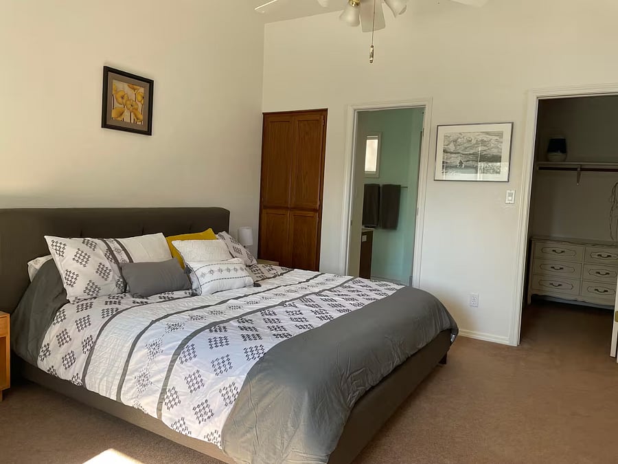 Furnished Finder property 1002413_1 photo 12