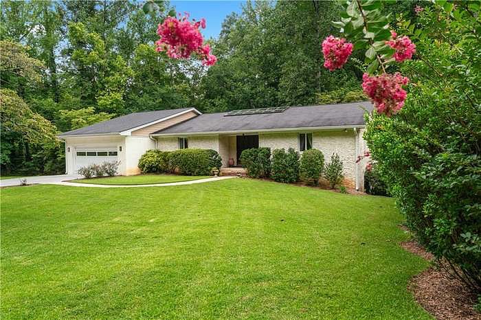 Furnished Finder property 1002428_1 photo 16