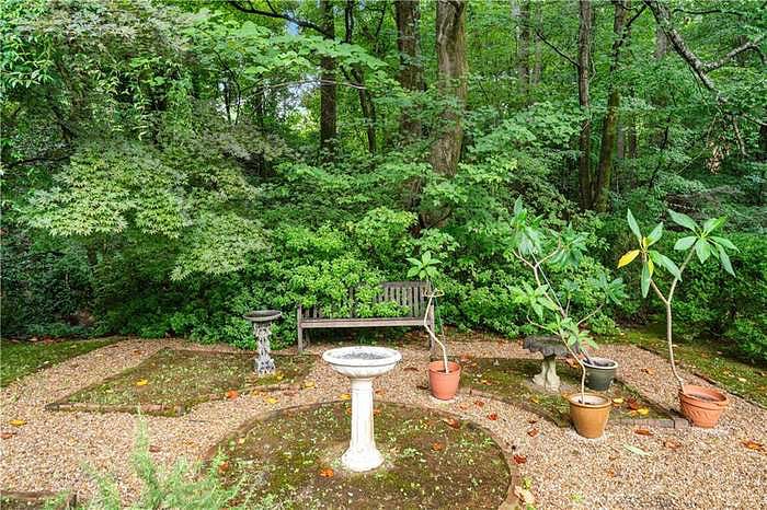 Furnished Finder property 1002428_1 photo 23