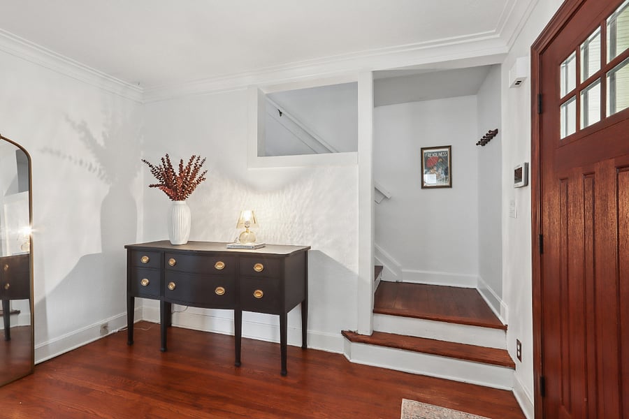 Furnished Finder property 1002437_1 photo 8