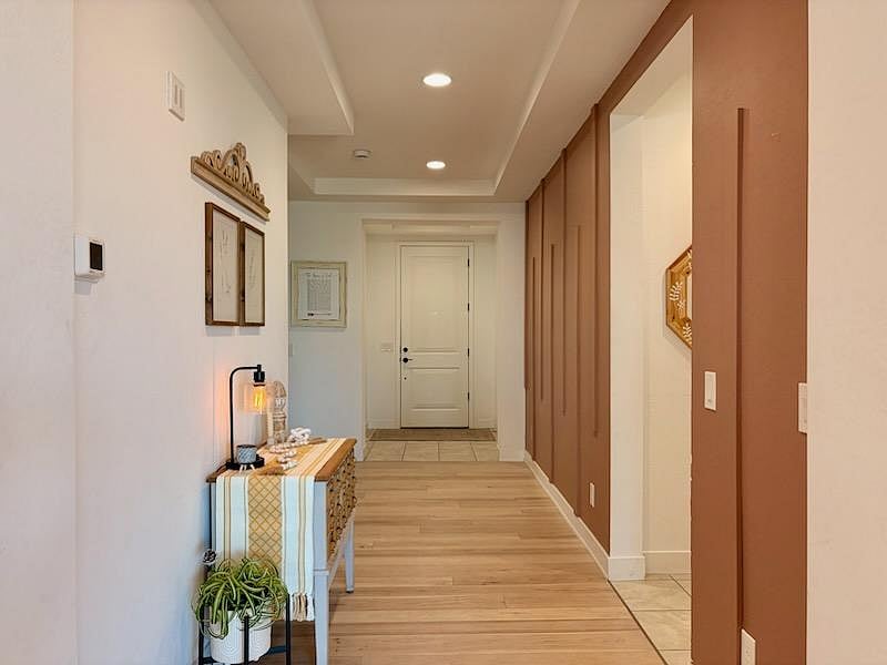 Furnished Finder property 1002441_1 photo 18