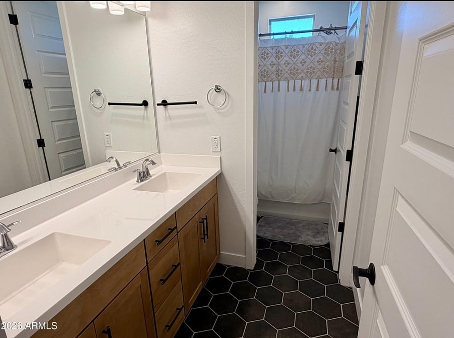 Furnished Finder property 1002441_1 photo 33