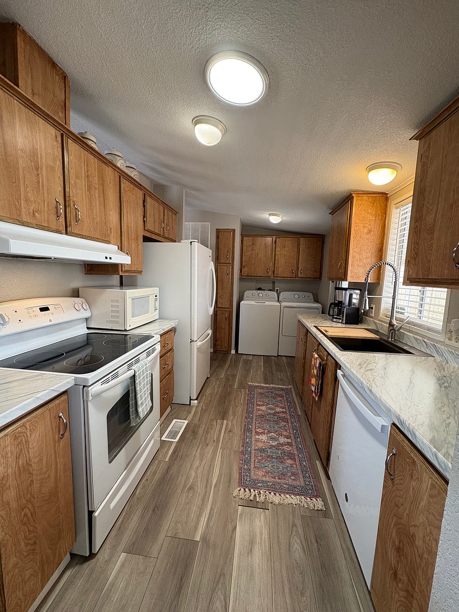 Furnished Finder property 1002441_1 photo 4