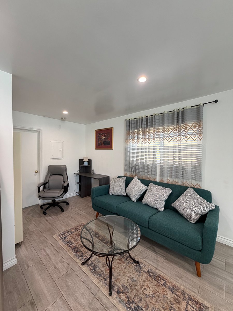 Furnished Finder property 1002442_1 photo 6