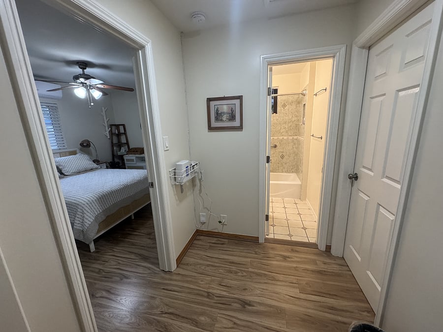 Furnished Finder property 1002448_1 photo 13