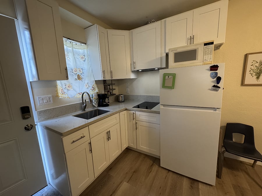 Furnished Finder property 1002448_2 photo 5