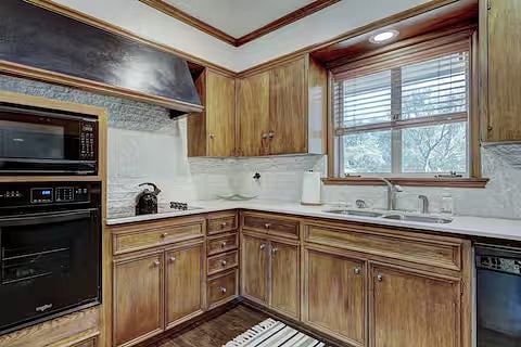 Furnished Finder property 1002452_1 photo 10