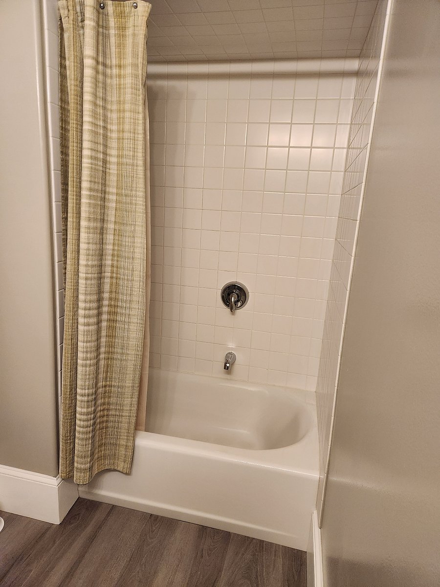 Furnished Finder property 1002459_1 photo 8