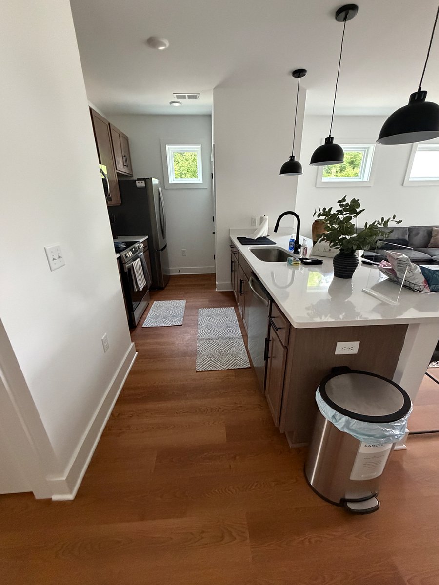 Furnished Finder property 1002467_1 photo 13