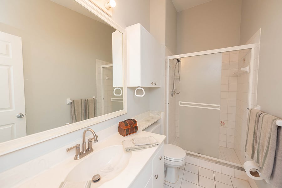 Master Ensuite Bathroom