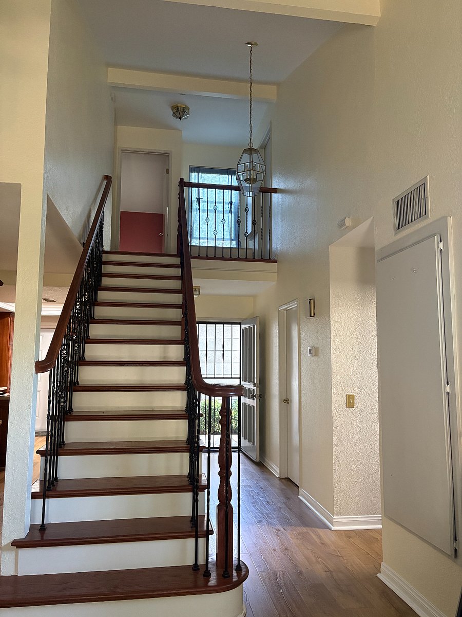 Furnished Finder property 1002477_1 photo 15