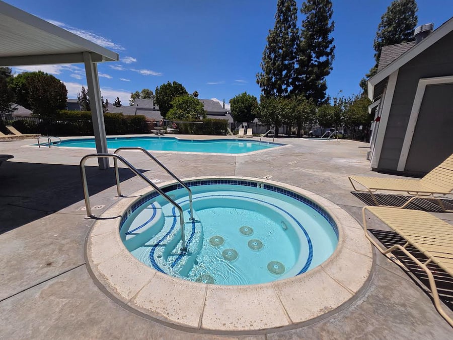 Furnished Finder property 1002477_1 photo 21