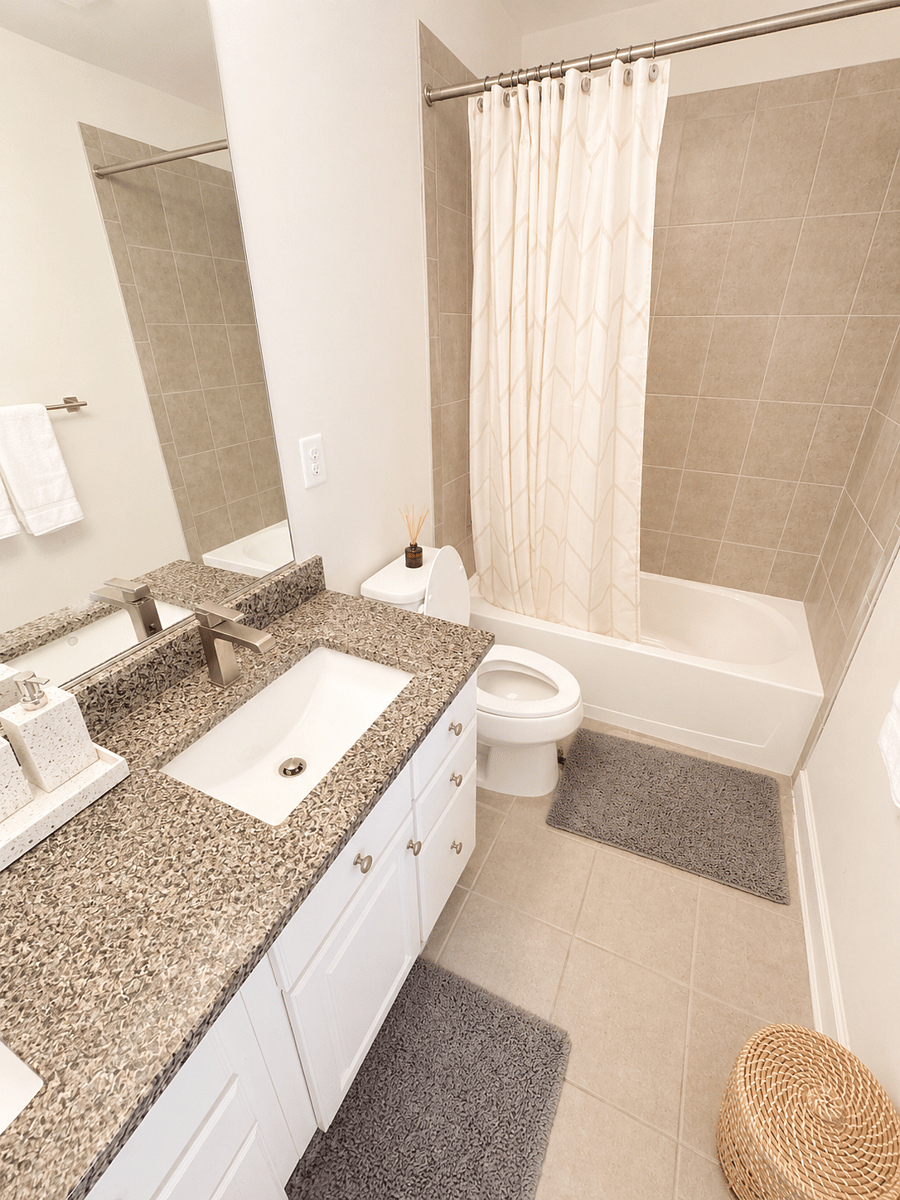 Furnished Finder property 1002478_1 photo 14