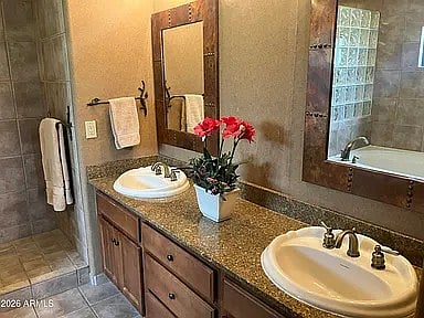Furnished Finder property 1002479_1 photo 10