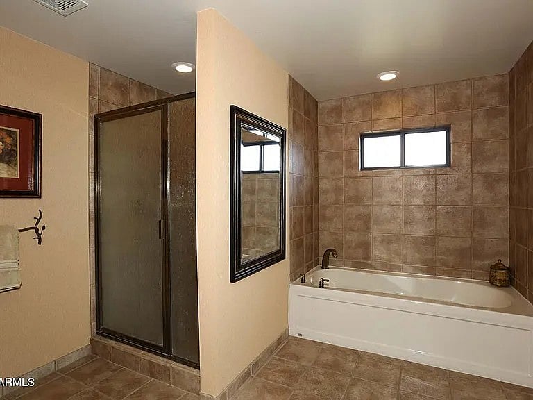 Furnished Finder property 1002479_1 photo 15