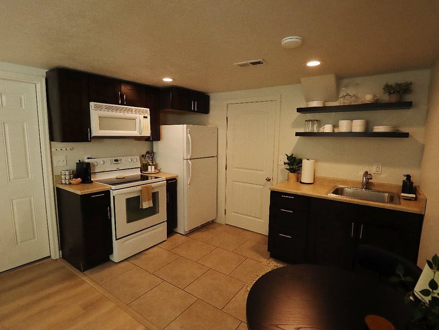 Furnished Finder property 1002482_1 photo 8