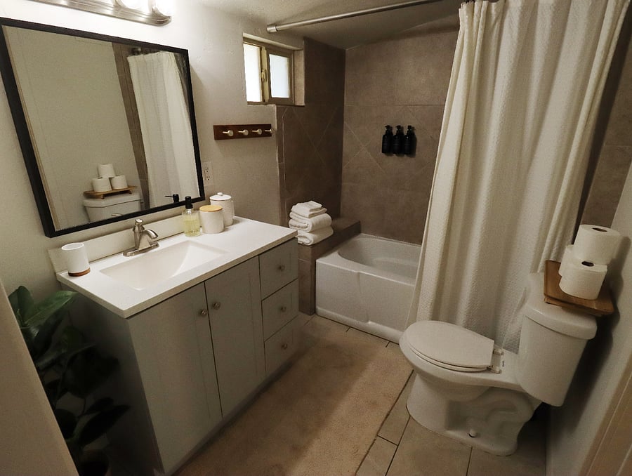 Furnished Finder property 1002482_1 photo 10