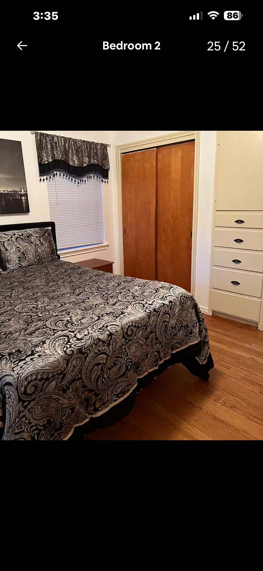 Full sized bed and built in chest of drawer 