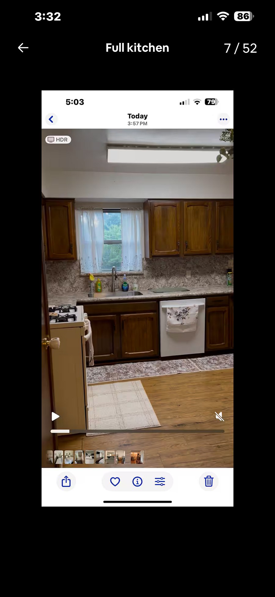 Full kitchen 