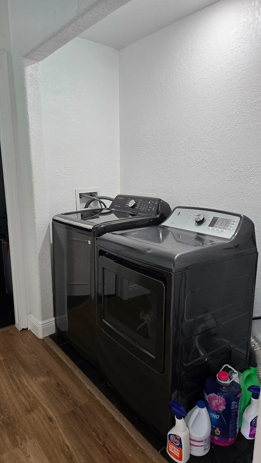 Furnished Finder property 1002487_1 photo 9