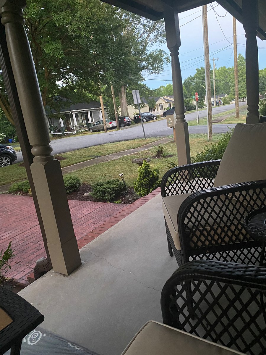 Furnished Finder property 1002492_1 photo 4