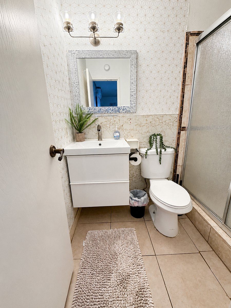 Furnished Finder property 1002494_1 photo 9