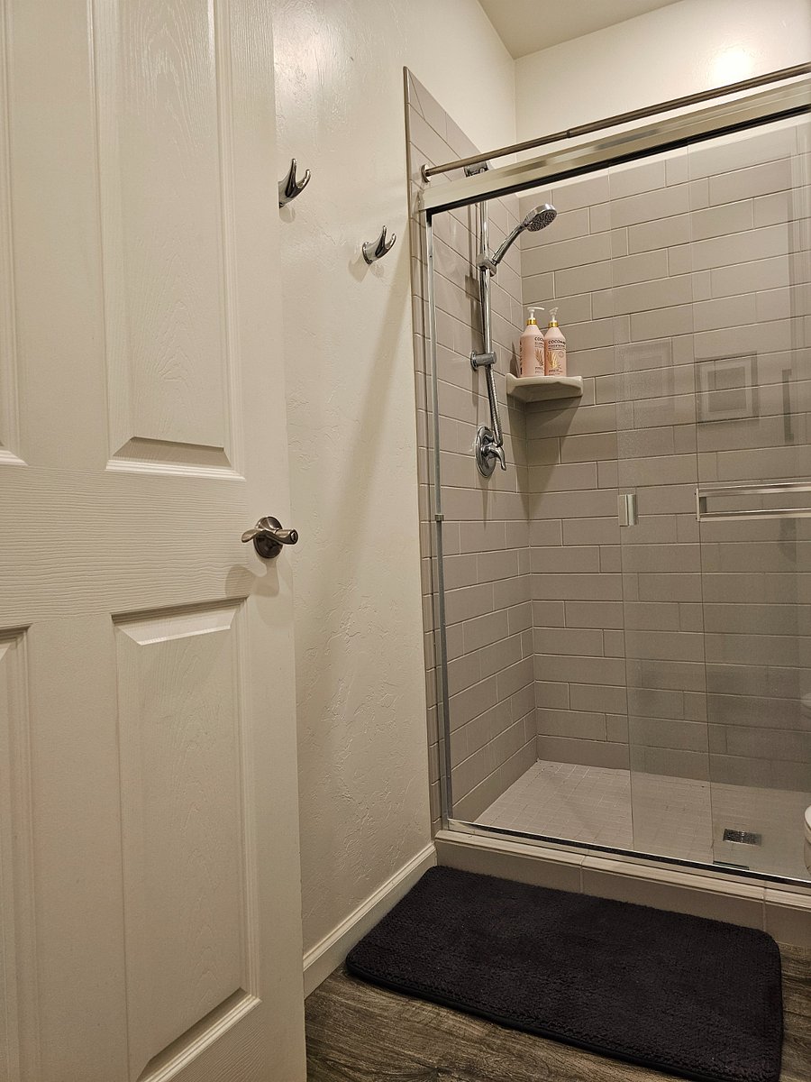 Furnished Finder property 1002497_1 photo 20