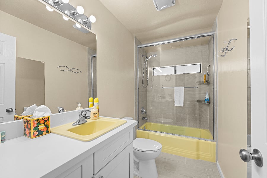fun and bright bathroom