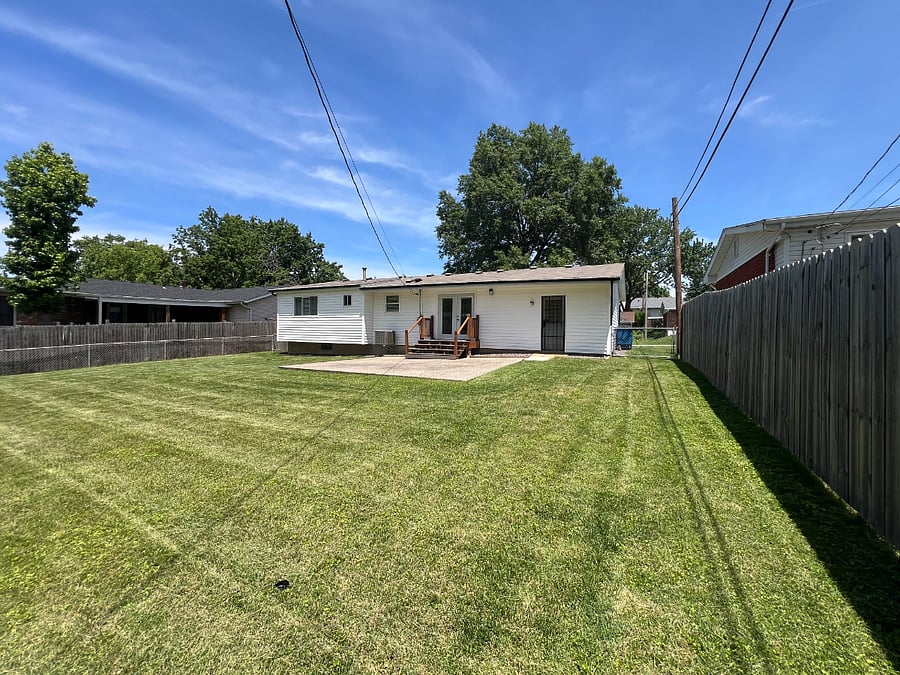 Furnished Finder property 1002500_1 photo 12