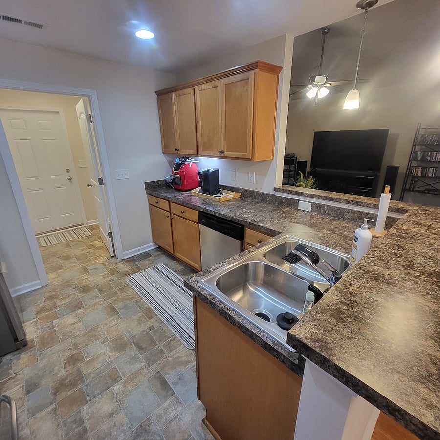 Furnished Finder property 1002508_1 photo 3