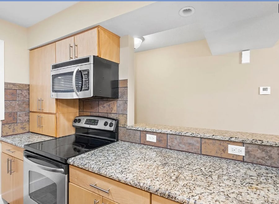Furnished Finder property 1002509_1 photo 5