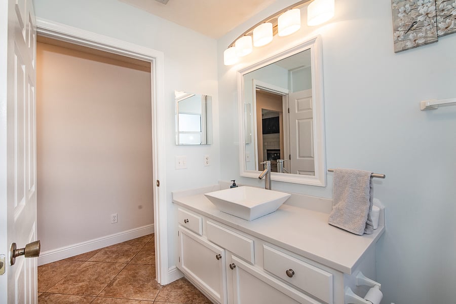 Spacious hall bath.