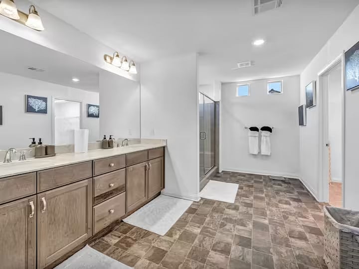 Furnished Finder property 1002519_1 photo 27