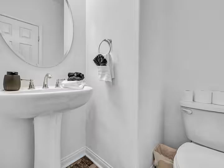 Furnished Finder property 1002519_1 photo 32