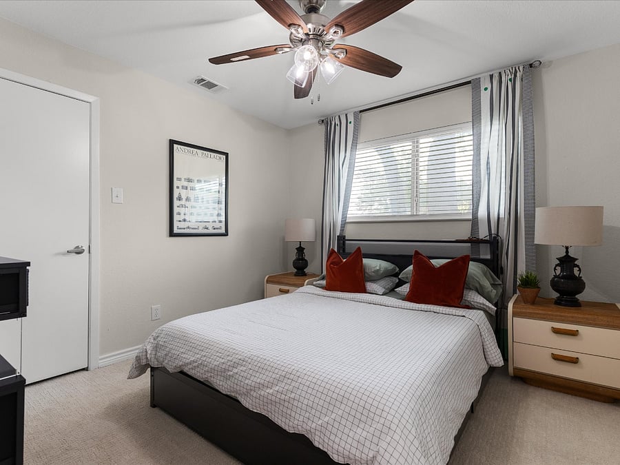 Furnished Finder property 1002521_1 photo 11