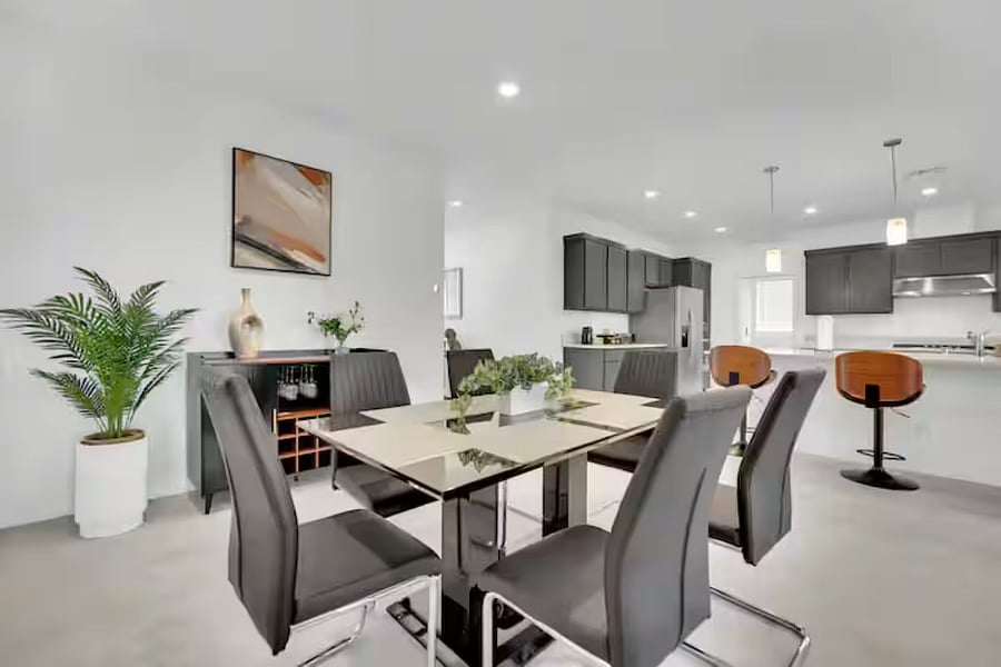 Furnished Finder property 1002523_1 photo 4