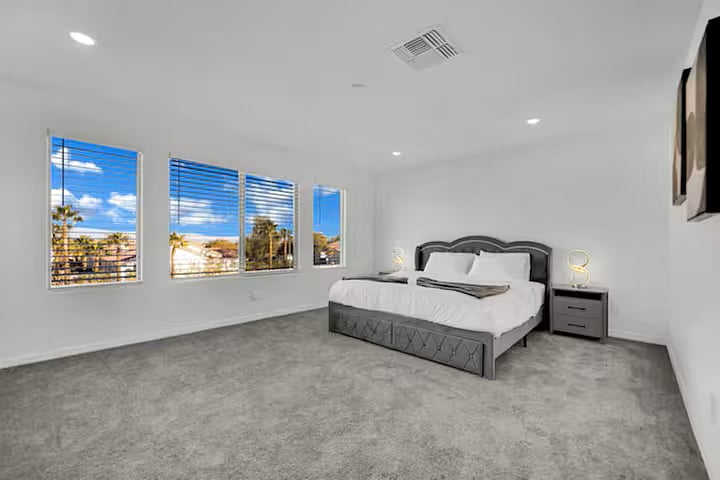 Furnished Finder property 1002523_1 photo 12