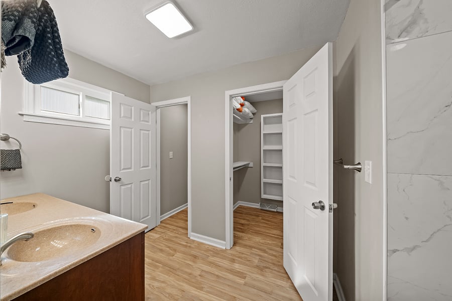 Furnished Finder property 1002527_1 photo 18
