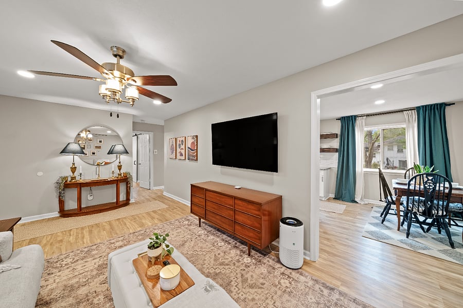 Furnished Finder property 1002527_1 photo 3