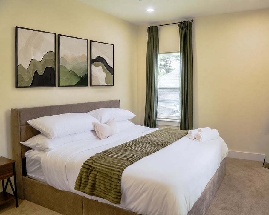 Furnished Finder property 1002531_1 photo 8