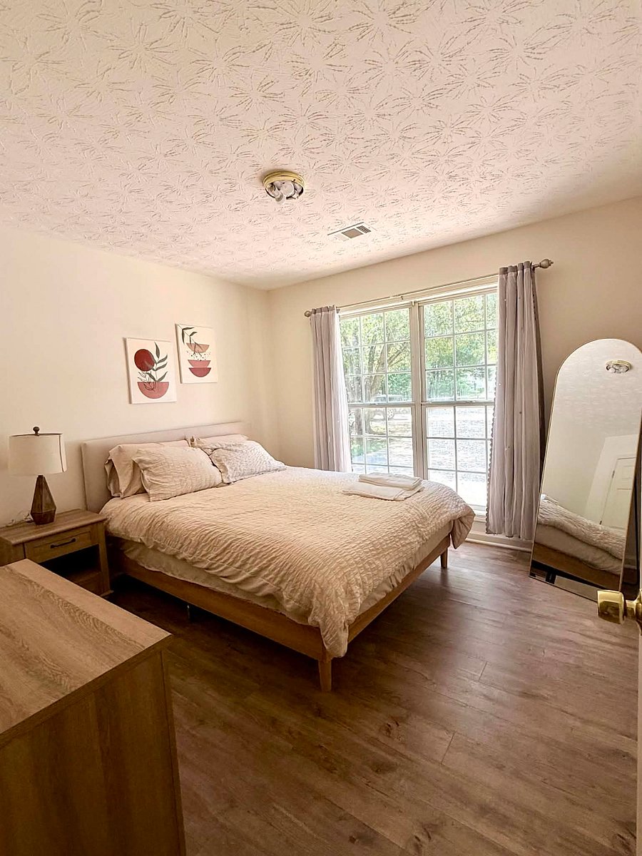 Furnished Finder property 1002538_1 photo 15