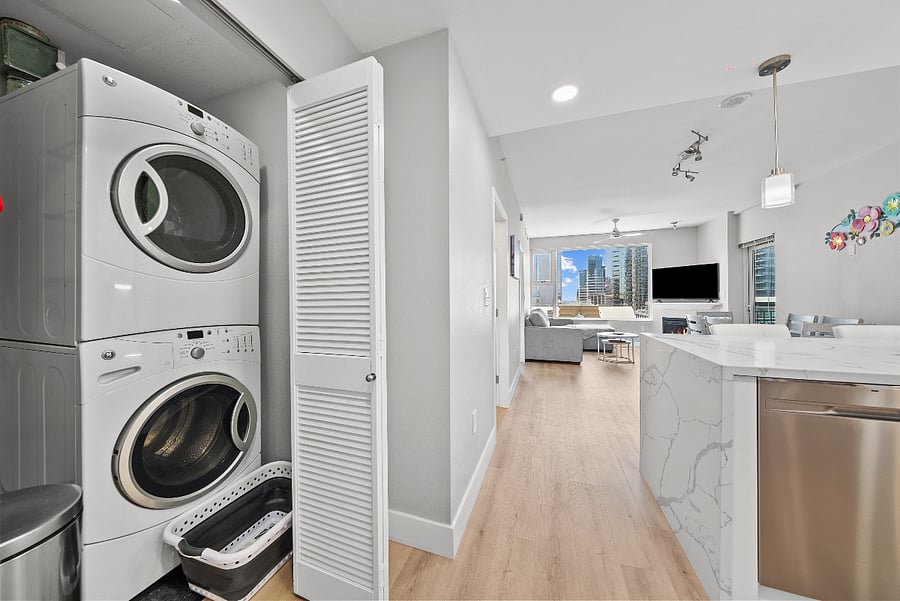 Furnished Finder property 1002539_1 photo 11