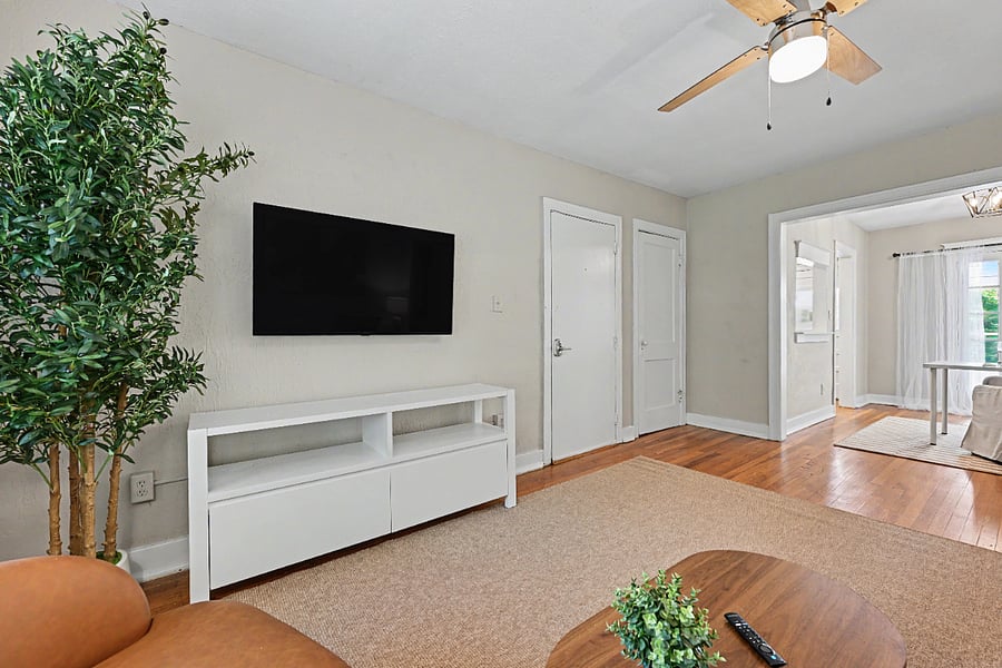 Furnished Finder property 1002541_2 photo 3