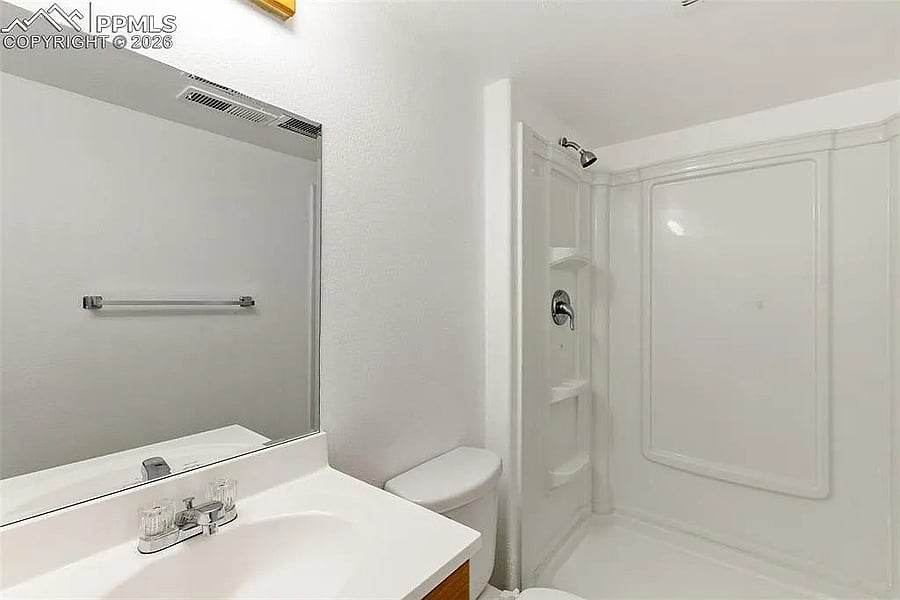 Furnished Finder property 1002545_1 photo 12