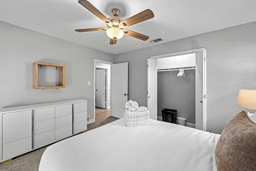Furnished Finder property 1002546_1 photo 22