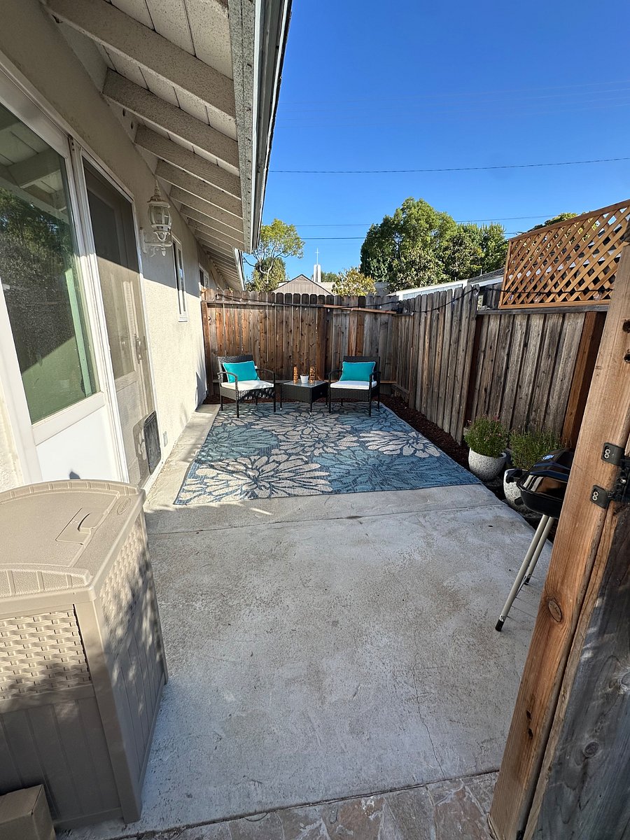 Furnished Finder property 1002554_1 photo 2