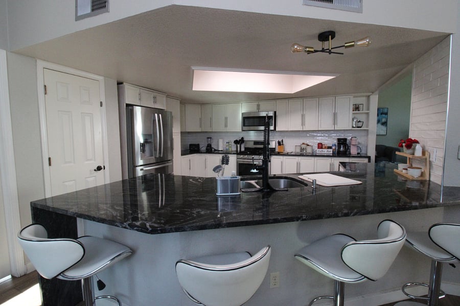 Furnished Finder property 1002561_1 photo 3